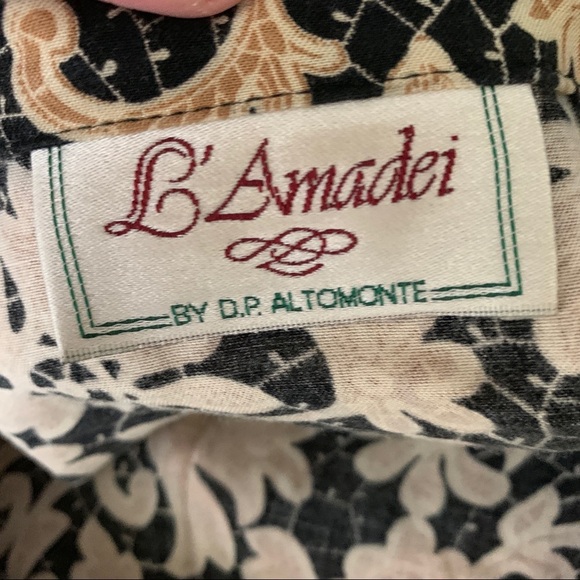 Vintage Floral Black & Tan Button Down Tunic - Picture 8 of 9